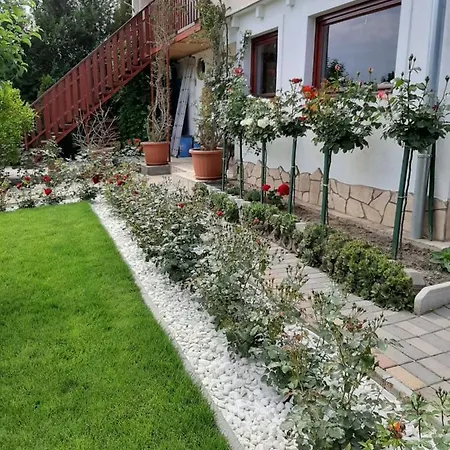 Rózsakert Panzió Szigliget