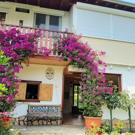 Rózsakert * Szigliget