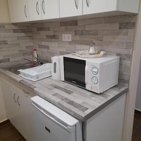 Rózsakert Bed & Breakfast *