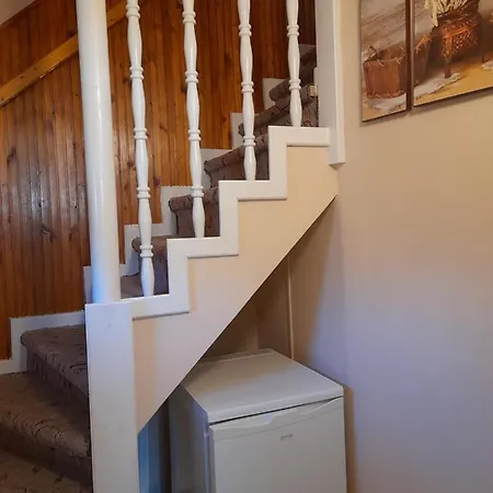 Rózsakert 3*