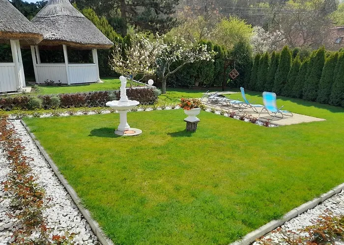 Bed & Breakfast Rozsakert Vendeghaz *