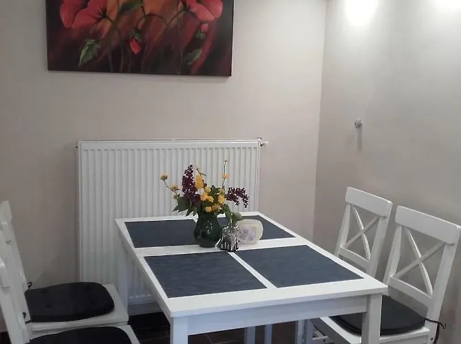 Bed & Breakfast Rozsakert Vendeghaz Szigliget